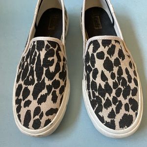 EUC Keds Double Decker Leopard Woven Women's Slip-On Sneakers sz 9
